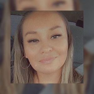 Meet your Posher, Crissy